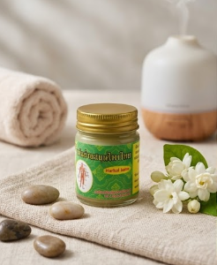 ยาหม่องน้ำมันว่านสมุนไพรไทย (herbal balm)